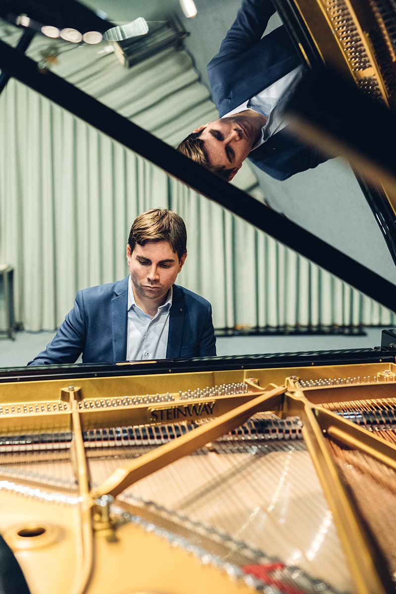 fotografía concierto pianista