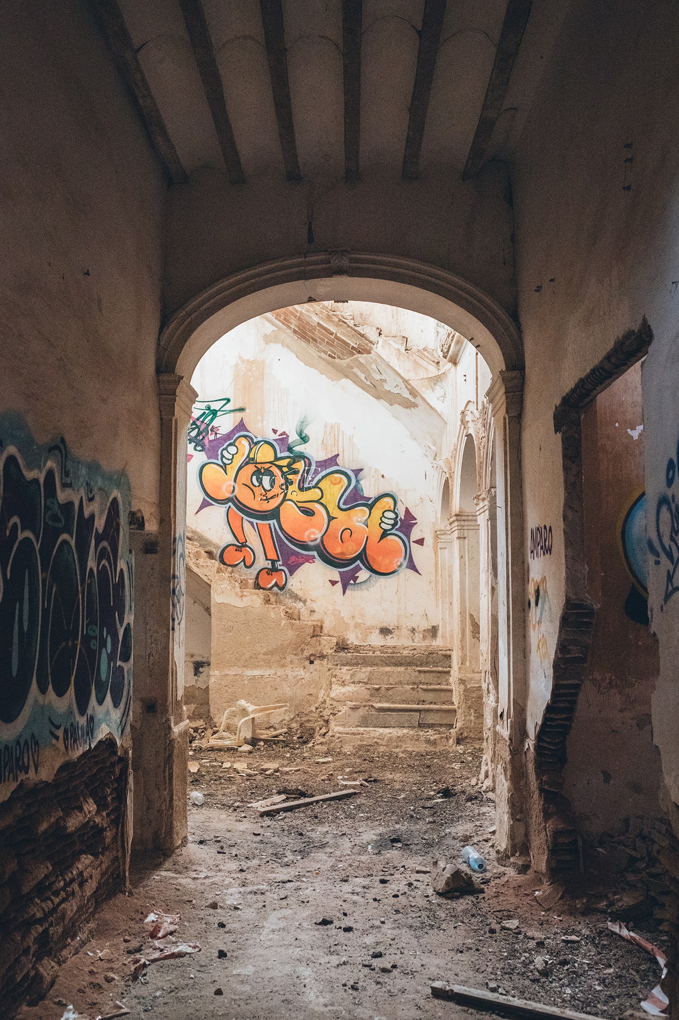 graffiti casa ruinas