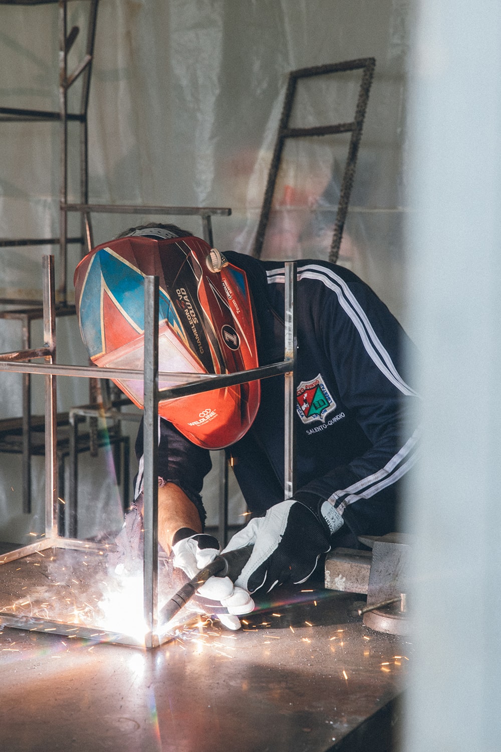 Fino muebles metálicos a medida